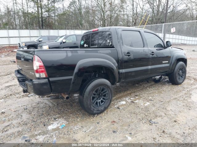 Photo 3 VIN: 5TFLU4EN6FX115246 - TOYOTA TACOMA 