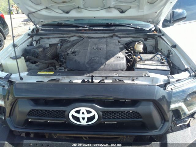 Photo 5 VIN: 5TFLU4EN6FX126862 - TOYOTA TACOMA 