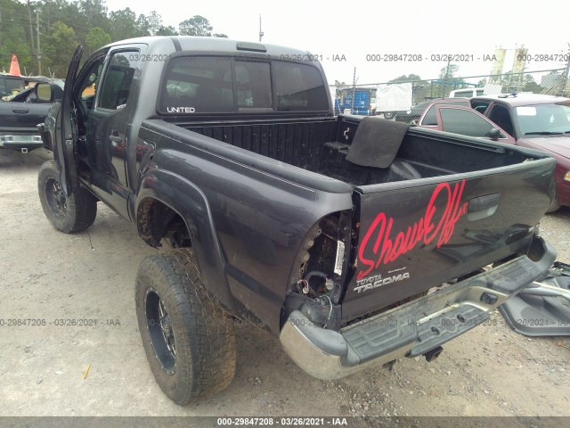 Photo 2 VIN: 5TFLU4EN7DX063218 - TOYOTA TACOMA 