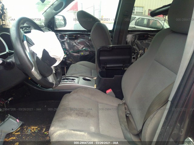 Photo 4 VIN: 5TFLU4EN7DX063218 - TOYOTA TACOMA 