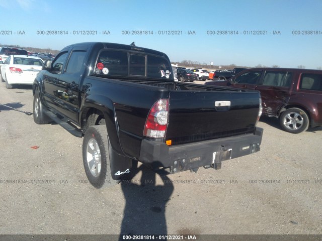 Photo 2 VIN: 5TFLU4EN7FX132637 - TOYOTA TACOMA 