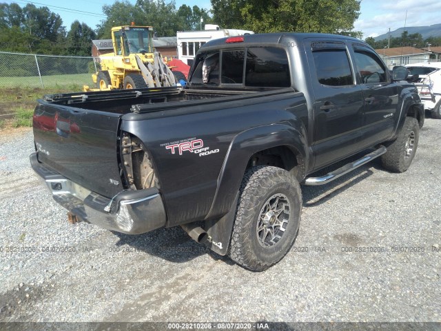 Photo 3 VIN: 5TFLU4EN8BX020925 - TOYOTA TACOMA 