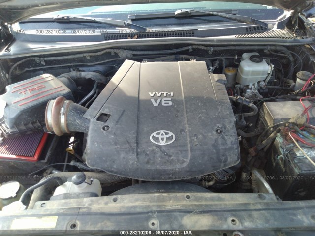 Photo 9 VIN: 5TFLU4EN8BX020925 - TOYOTA TACOMA 