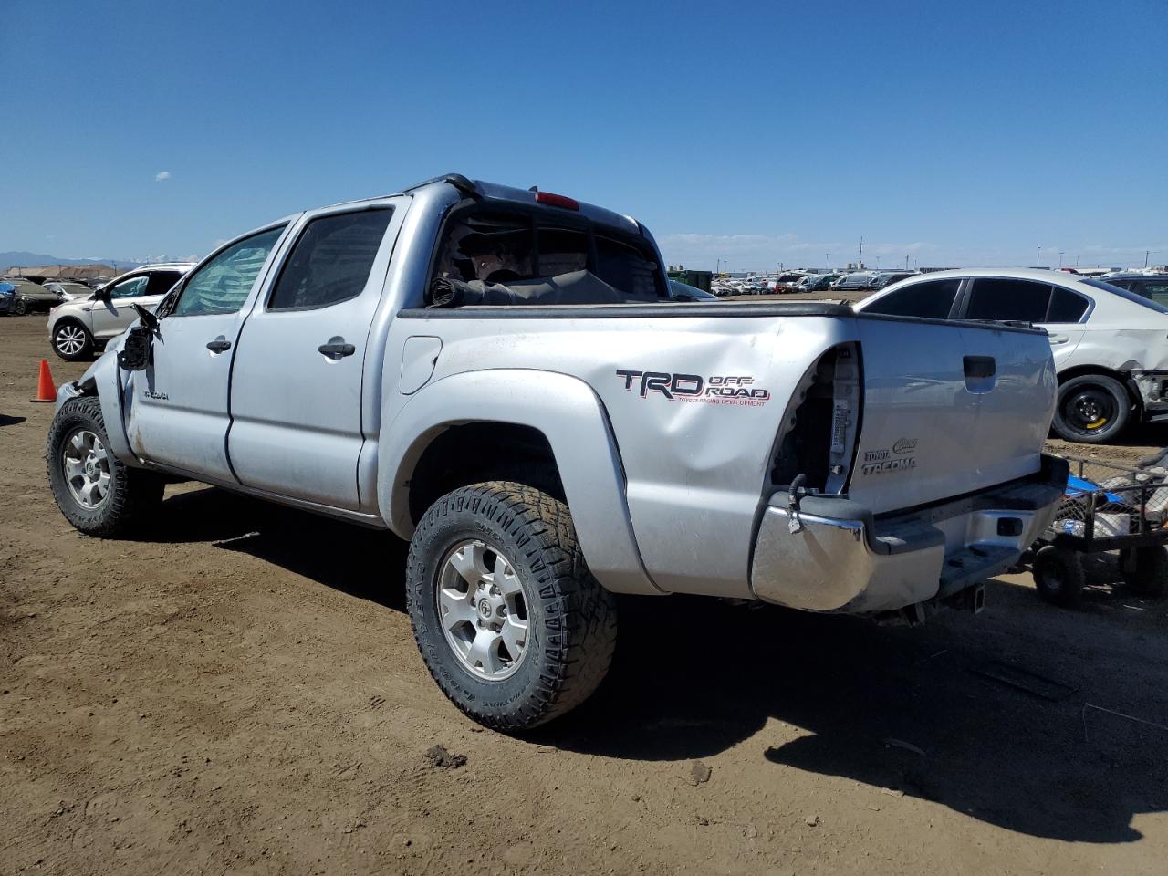 Photo 1 VIN: 5TFLU4EN8CX034664 - TOYOTA TACOMA 