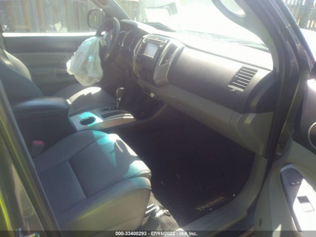 Photo 4 VIN: 5TFLU4EN8DX056312 - TOYOTA TACOMA 