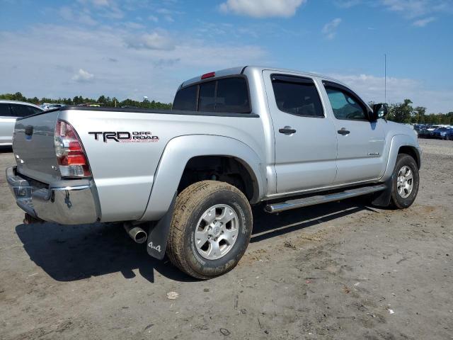 Photo 2 VIN: 5TFLU4EN8DX061994 - TOYOTA TACOMA DOU 