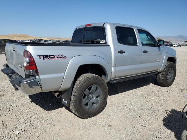 Photo 2 VIN: 5TFLU4EN8DX073336 - TOYOTA TACOMA 