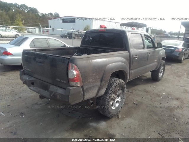 Photo 3 VIN: 5TFLU4EN8FX113174 - TOYOTA TACOMA 