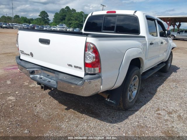 Photo 3 VIN: 5TFLU4EN9DX073832 - TOYOTA TACOMA 