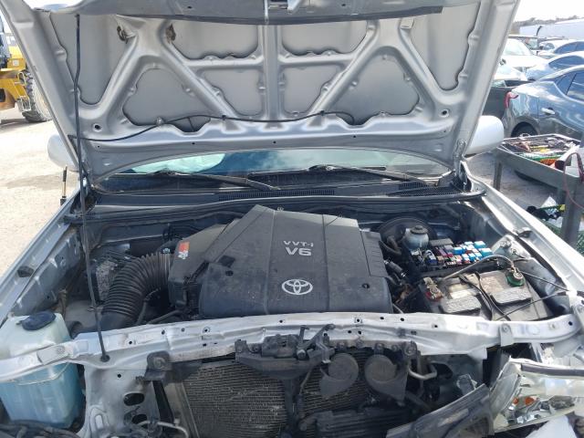 Photo 6 VIN: 5TFLU4ENXBX008985 - TOYOTA TACOMA DOU 