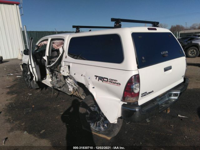 Photo 2 VIN: 5TFLU4ENXCX025366 - TOYOTA TACOMA 