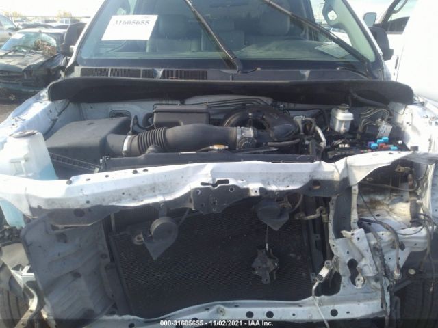 Photo 9 VIN: 5TFLU5F12DX029608 - TOYOTA TUNDRA 2WD TRUCK 