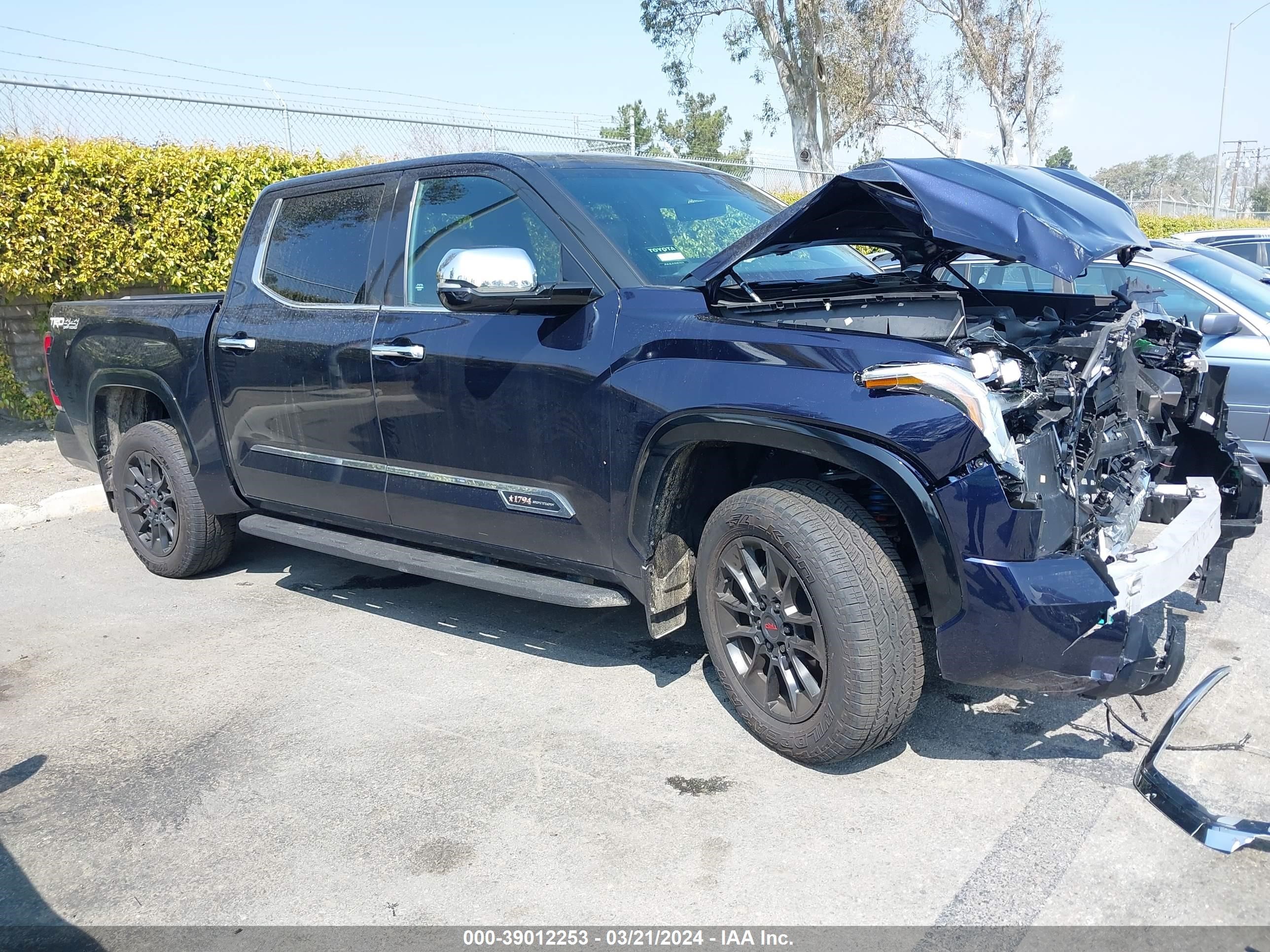 Photo 12 VIN: 5TFMA5DB3PX129066 - TOYOTA TUNDRA 