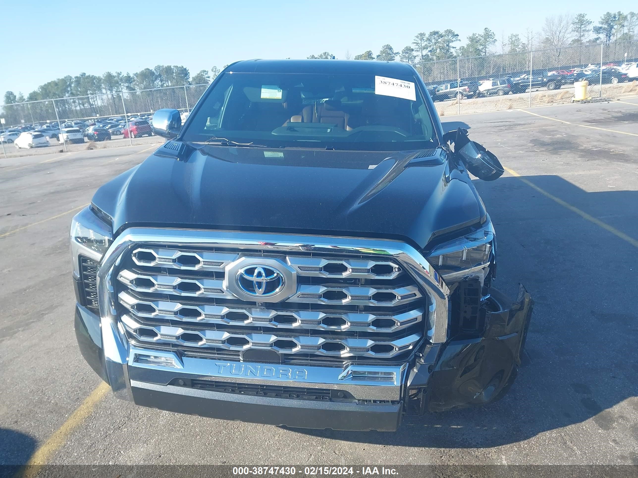 Photo 10 VIN: 5TFMC5AB5RX003034 - TOYOTA TUNDRA 