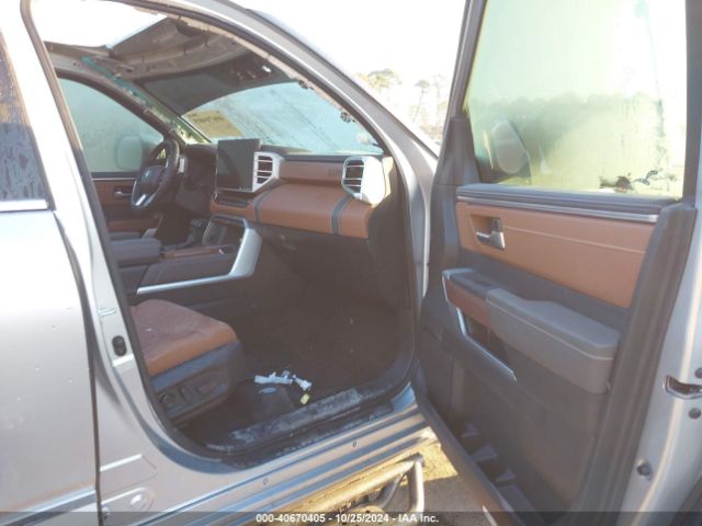 Photo 4 VIN: 5TFMC5DB5NX006117 - TOYOTA TUNDRA 