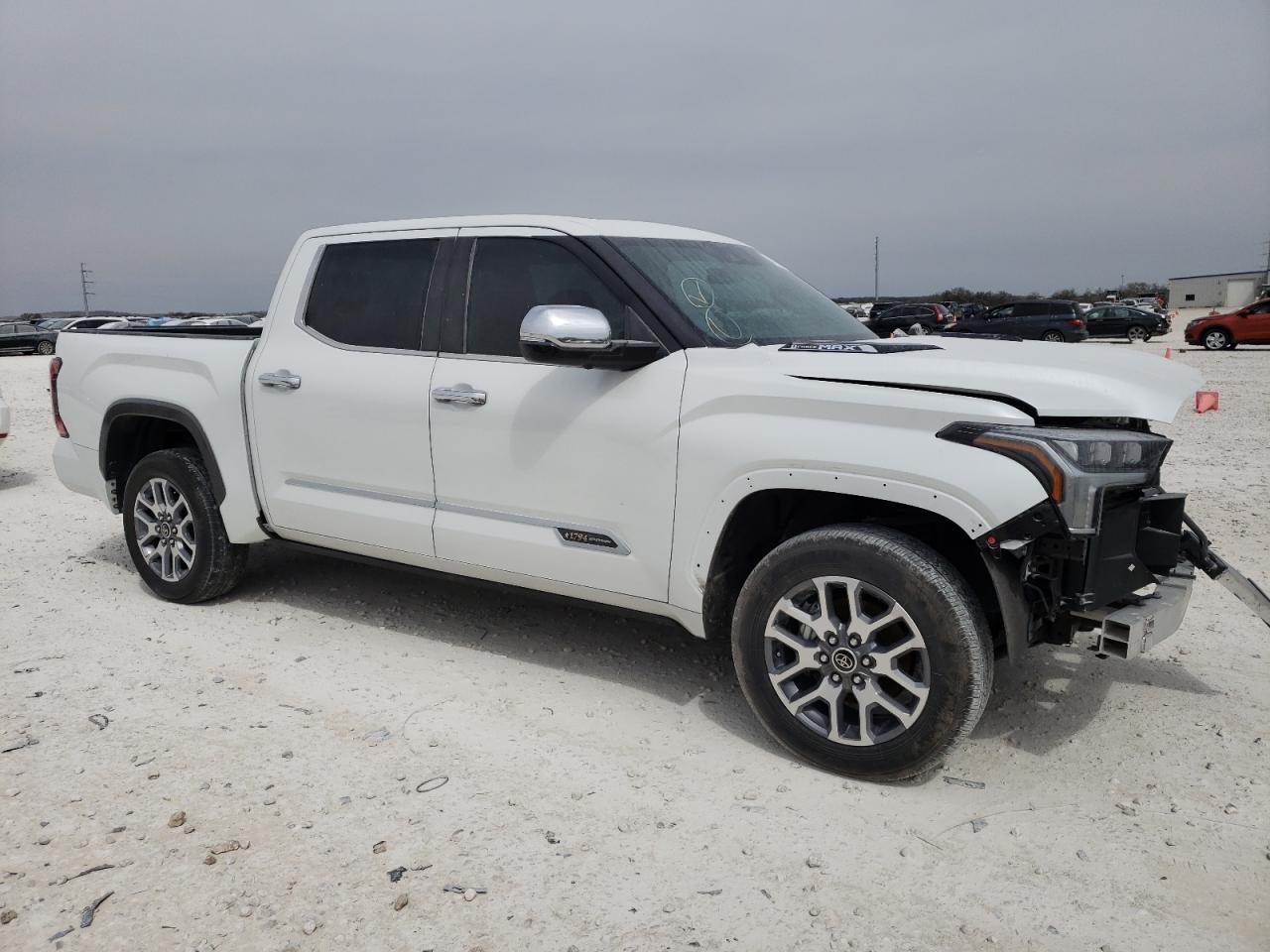 Photo 3 VIN: 5TFMC5DBXNX011796 - TOYOTA TUNDRA 