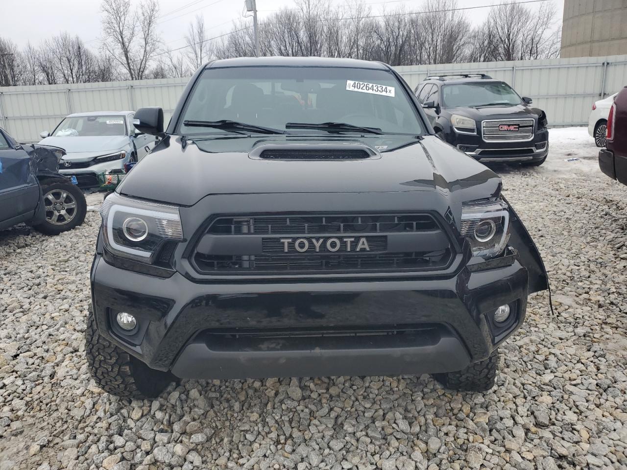 Photo 4 VIN: 5TFMU4FN0DX014171 - TOYOTA TACOMA 