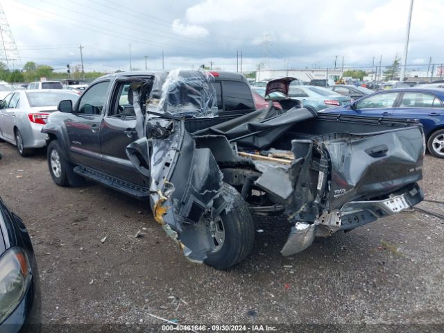 Photo 2 VIN: 5TFMU4FN1FX028924 - TOYOTA TACOMA 