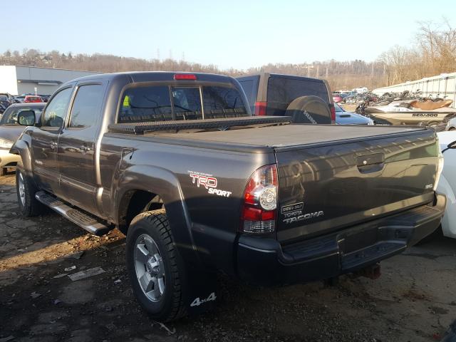 Photo 2 VIN: 5TFMU4FN2DX011627 - TOYOTA TACOMA DOU 