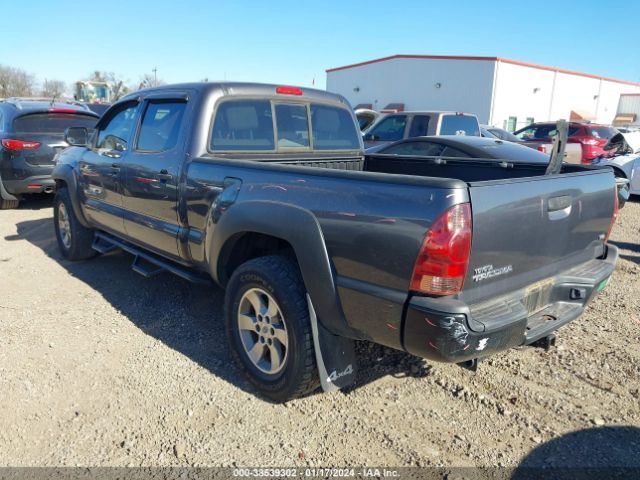 Photo 2 VIN: 5TFMU4FN5DX011623 - TOYOTA TACOMA 