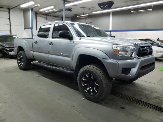 Photo 3 VIN: 5TFMU4FN5FX037299 - TOYOTA TACOMA DOU 