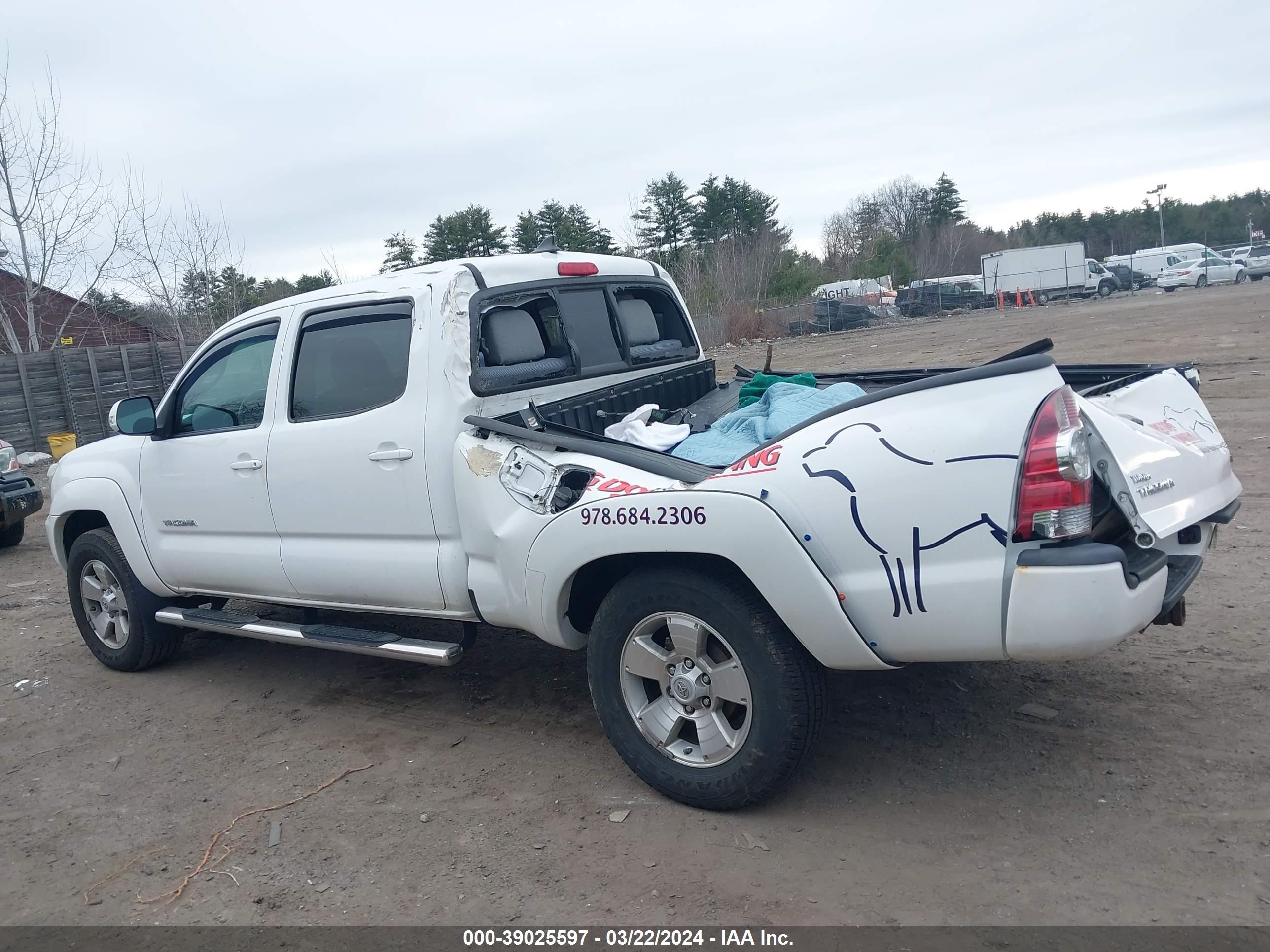 Photo 13 VIN: 5TFMU4FN7FX030175 - TOYOTA TACOMA 