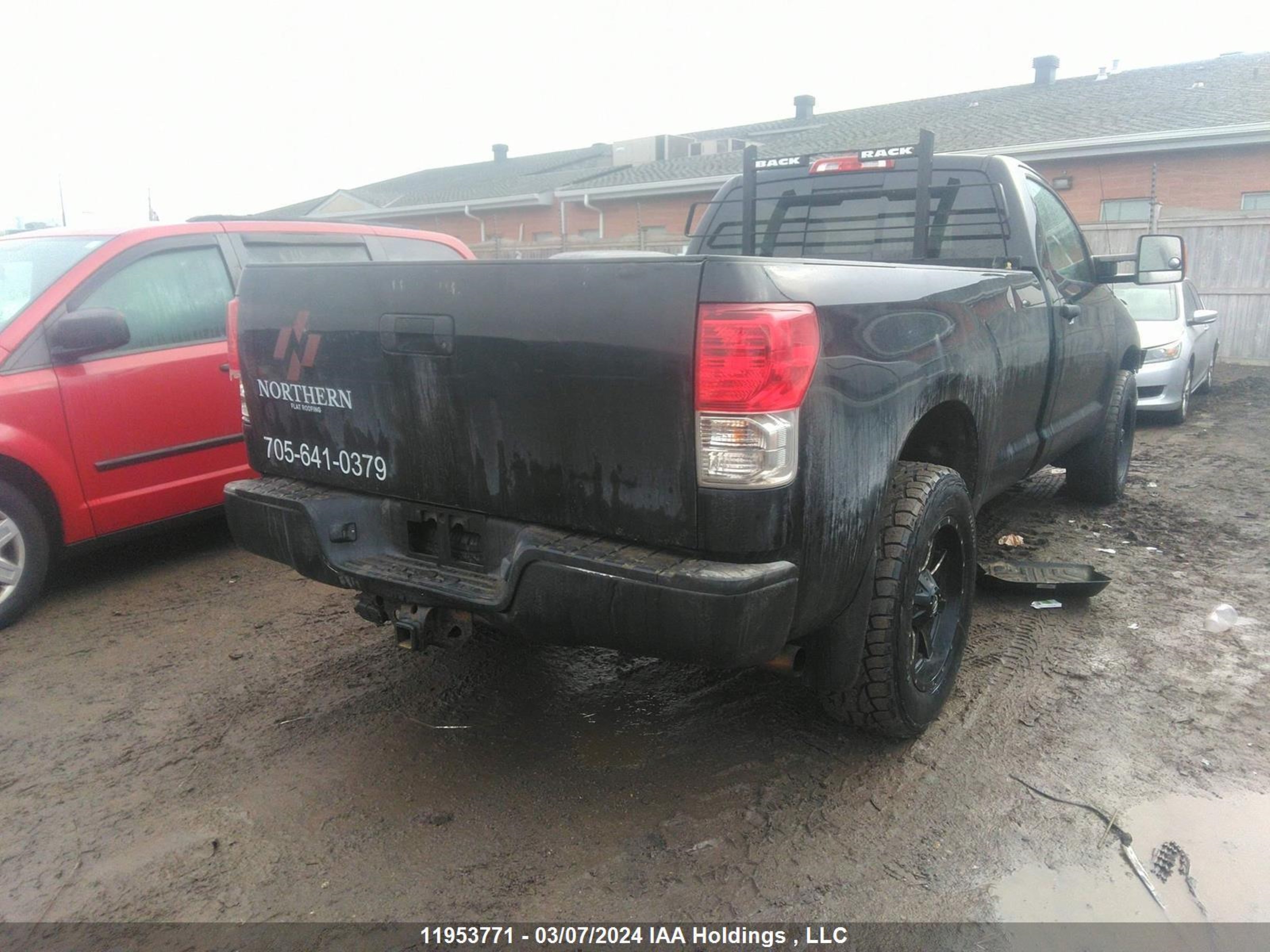 Photo 3 VIN: 5TFMY5F14BX195697 - TOYOTA TUNDRA 