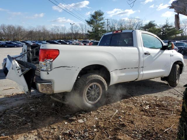 Photo 2 VIN: 5TFMY5F15AX126970 - TOYOTA TUNDRA 