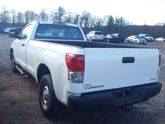 Photo 2 VIN: 5TFMY5F16BX171353 - TOYOTA TUNDRA 