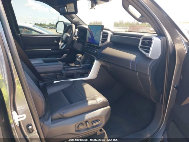 Photo 4 VIN: 5TFNA5AB2PX023880 - TOYOTA TUNDRA 