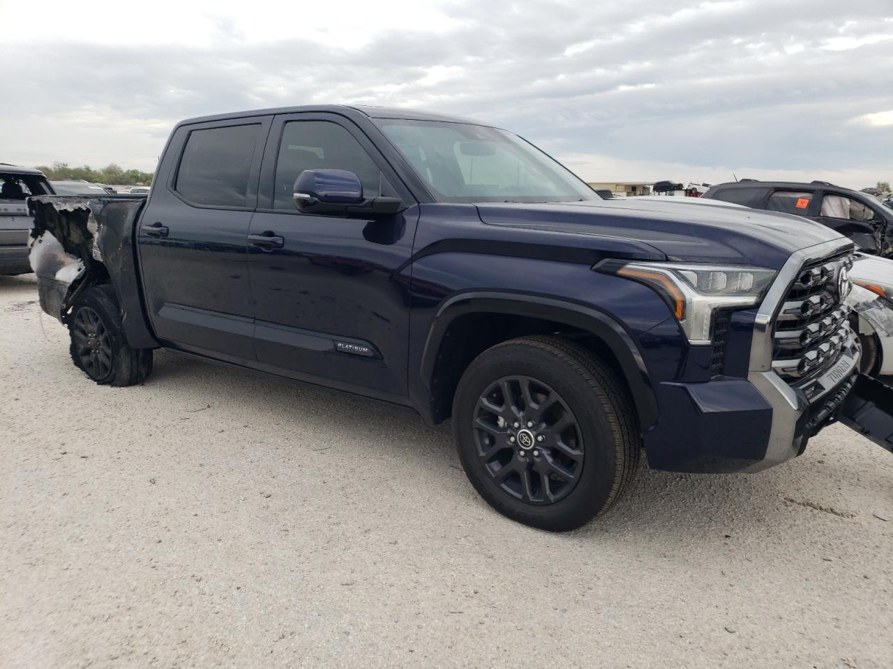 Photo 3 VIN: 5TFNA5DB0PX107708 - TOYOTA TUNDRA 