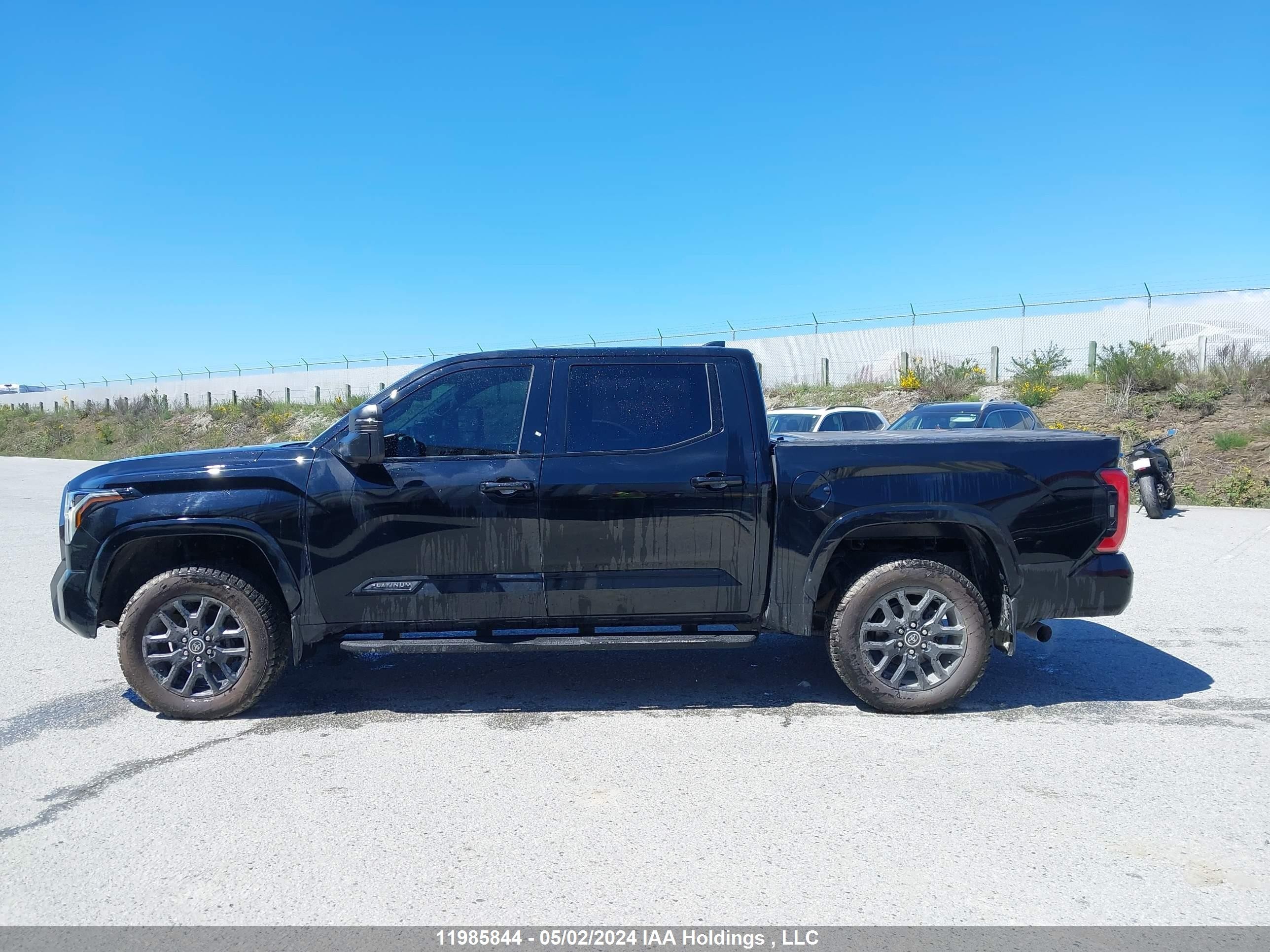 Photo 14 VIN: 5TFNA5DB3NX021158 - TOYOTA TUNDRA 