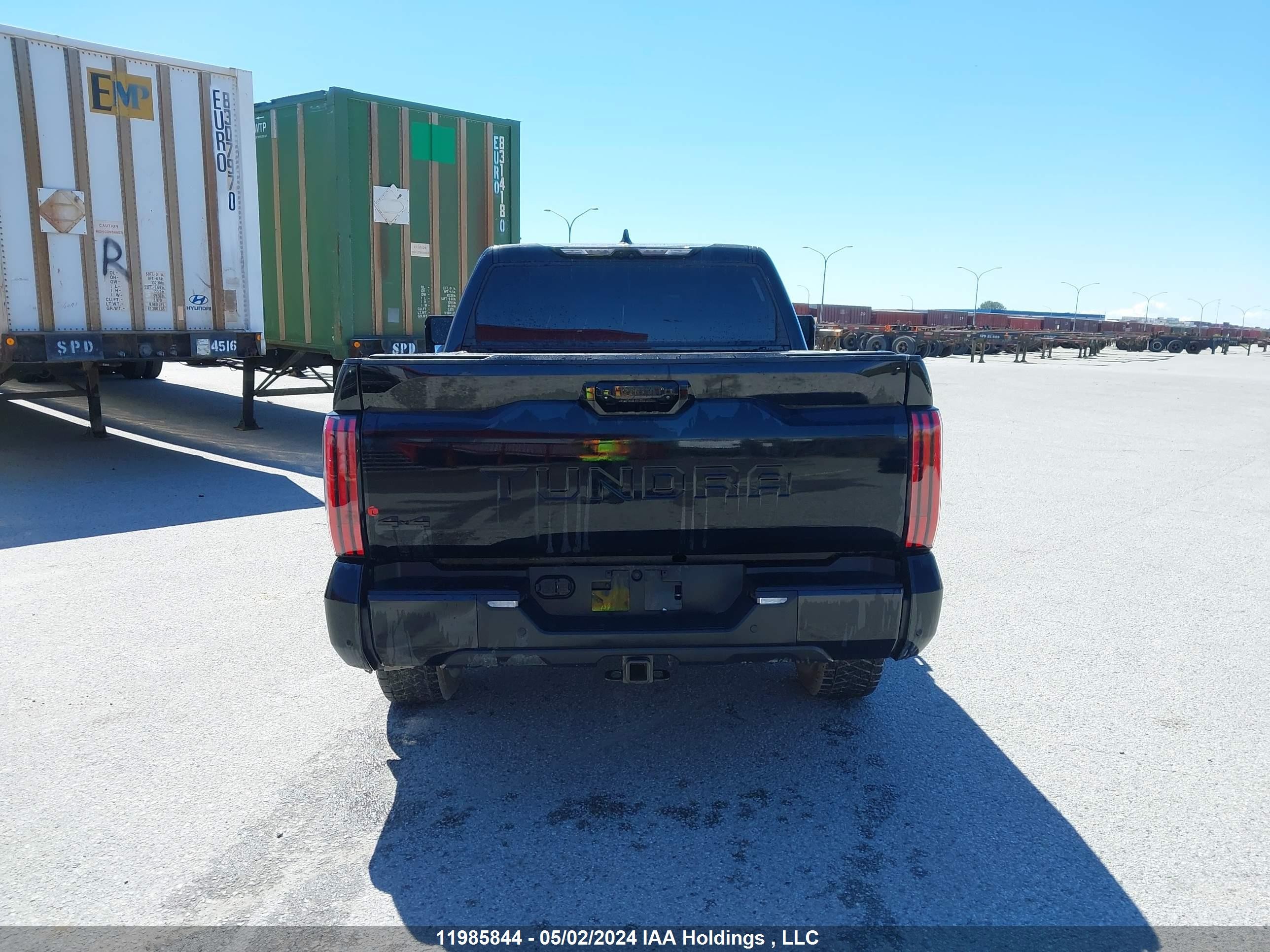 Photo 16 VIN: 5TFNA5DB3NX021158 - TOYOTA TUNDRA 