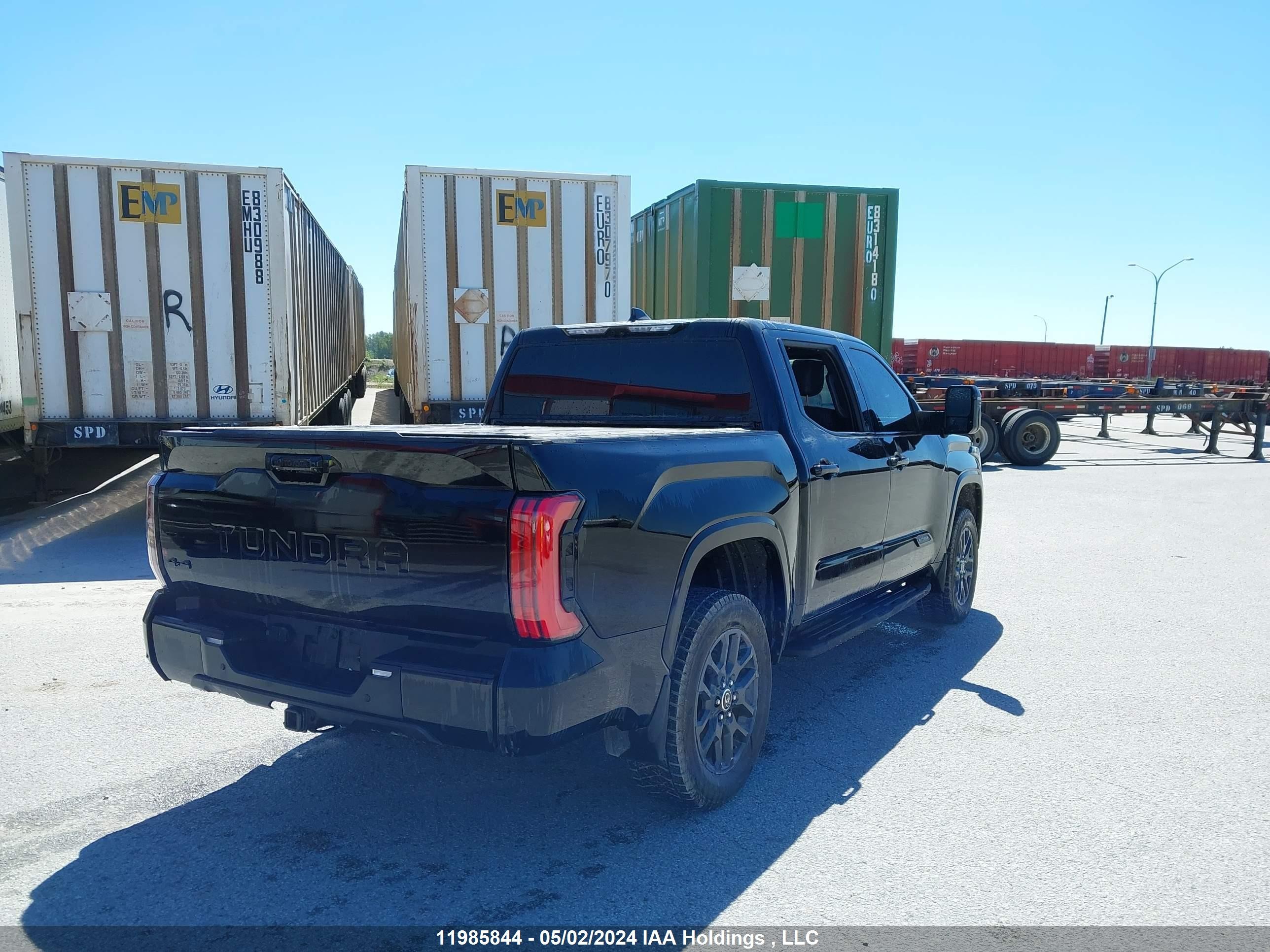 Photo 3 VIN: 5TFNA5DB3NX021158 - TOYOTA TUNDRA 