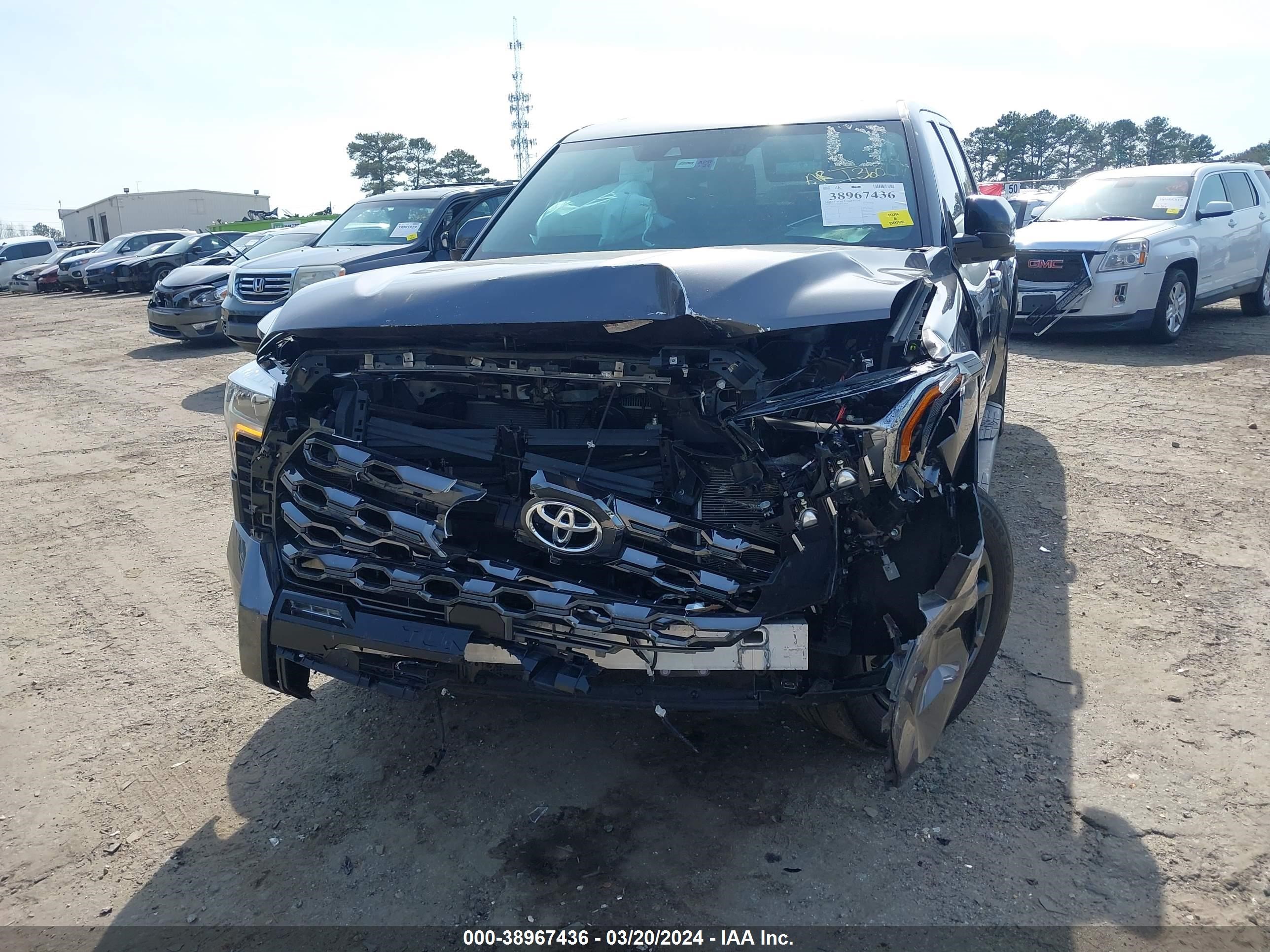 Photo 5 VIN: 5TFNA5DB3NX034413 - TOYOTA TUNDRA 