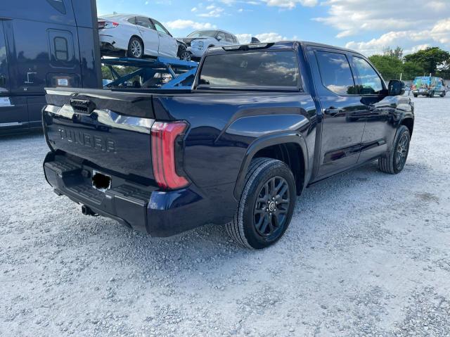 Photo 3 VIN: 5TFNA5DB4NX002456 - TOYOTA TUNDRA 4WD 