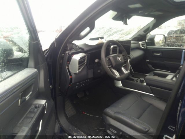 Photo 4 VIN: 5TFNA5DB4NX002456 - TOYOTA TUNDRA 4WD 