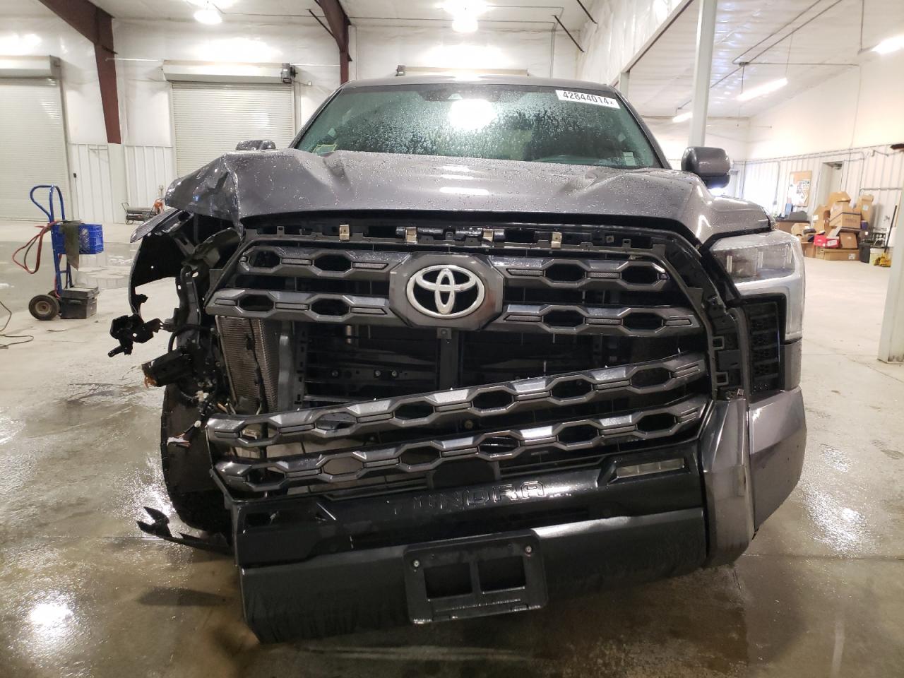 Photo 4 VIN: 5TFNA5DB5NX042061 - TOYOTA TUNDRA 