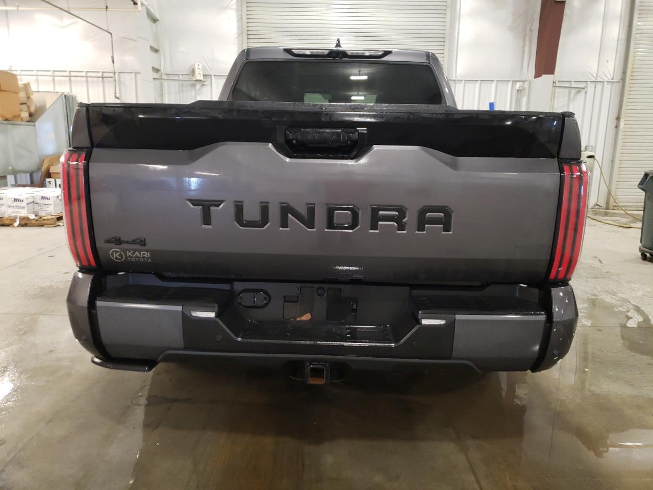 Photo 5 VIN: 5TFNA5DB5NX042061 - TOYOTA TUNDRA 