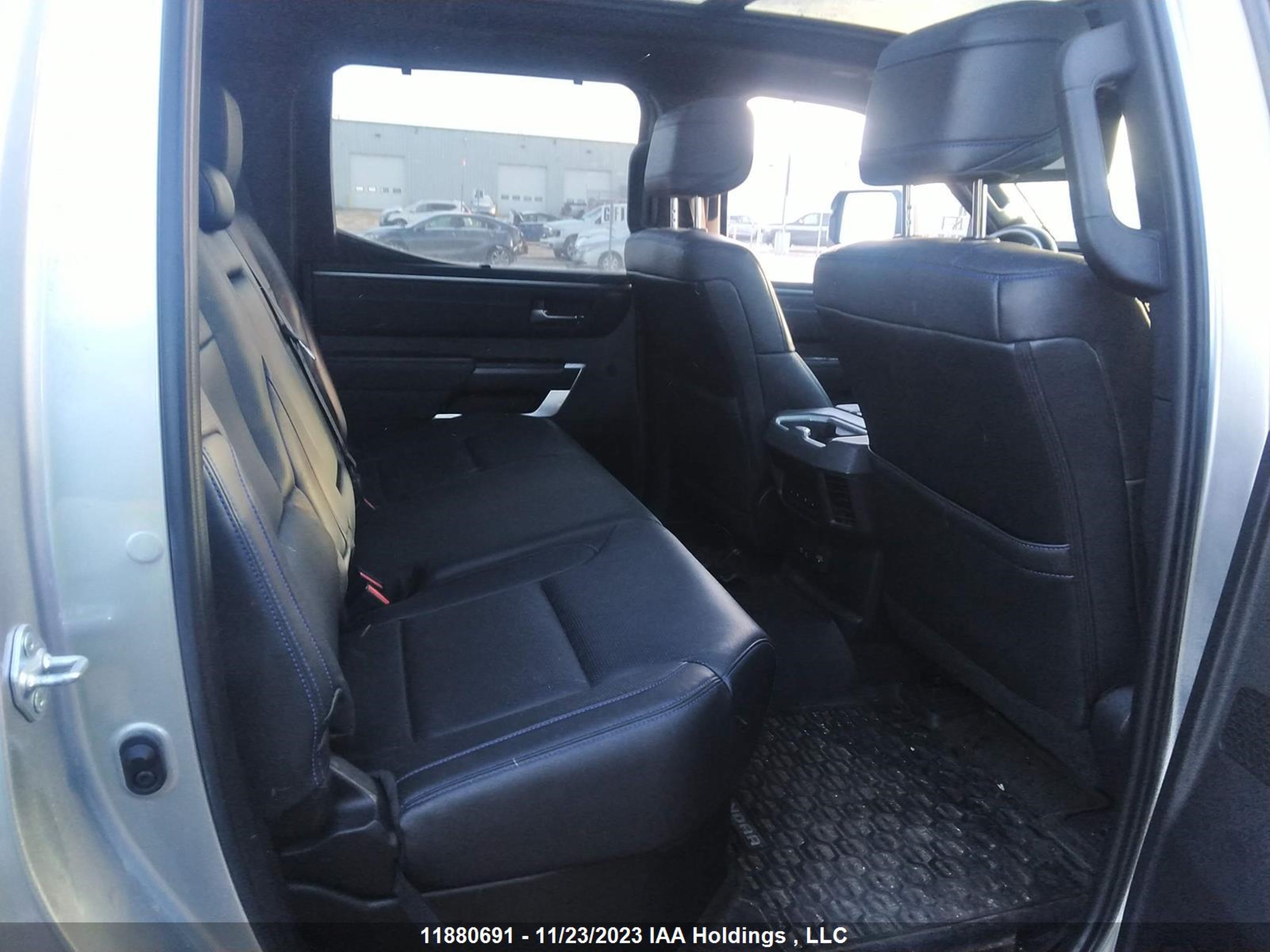 Photo 7 VIN: 5TFNA5DB6NX037810 - TOYOTA TUNDRA 