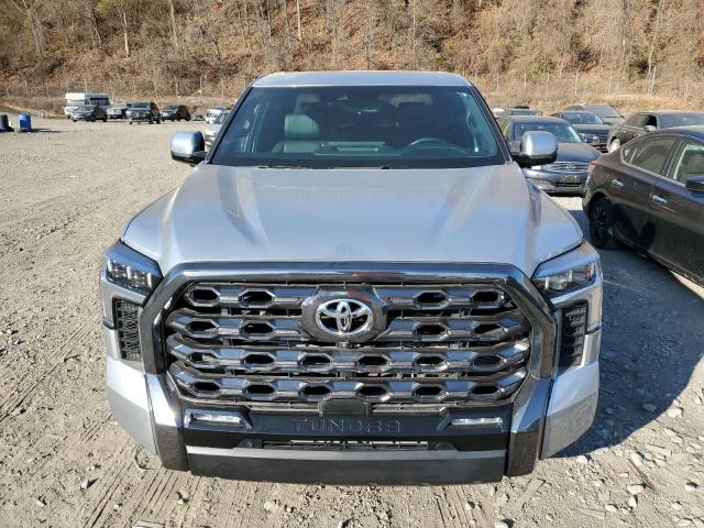 Photo 4 VIN: 5TFNA5DB8PX066972 - TOYOTA TUNDRA CRE 