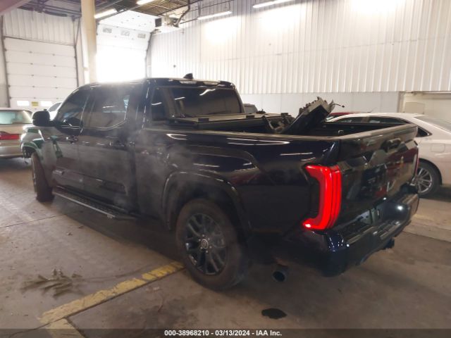 Photo 2 VIN: 5TFNA5EC6PX019124 - TOYOTA TUNDRA 