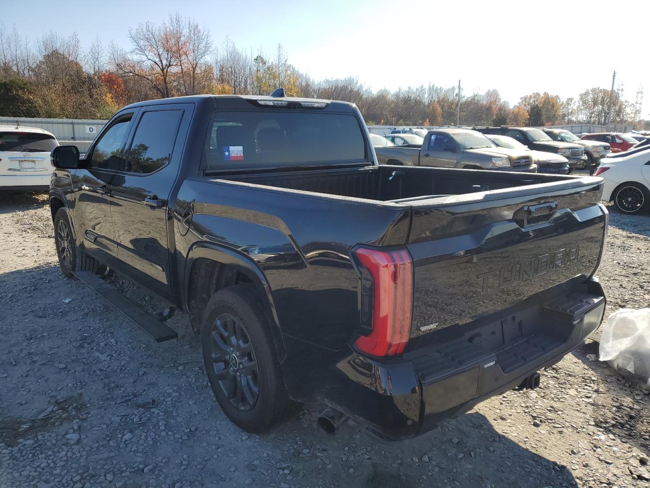 Photo 1 VIN: 5TFNC5AB2PX001906 - TOYOTA TUNDRA 