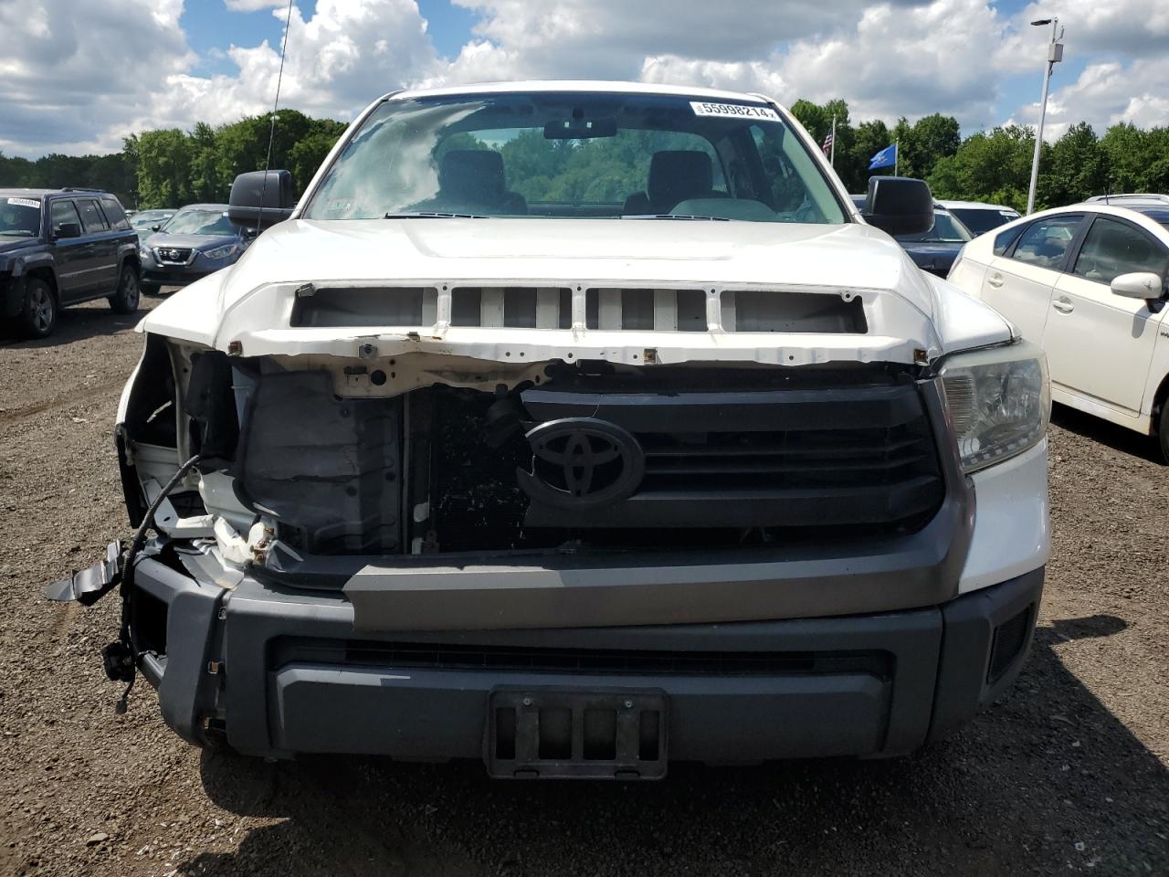 Photo 4 VIN: 5TFNU5F18EX031230 - TOYOTA TUNDRA 