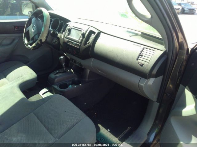 Photo 4 VIN: 5TFNX4CN0DX020309 - TOYOTA TACOMA 