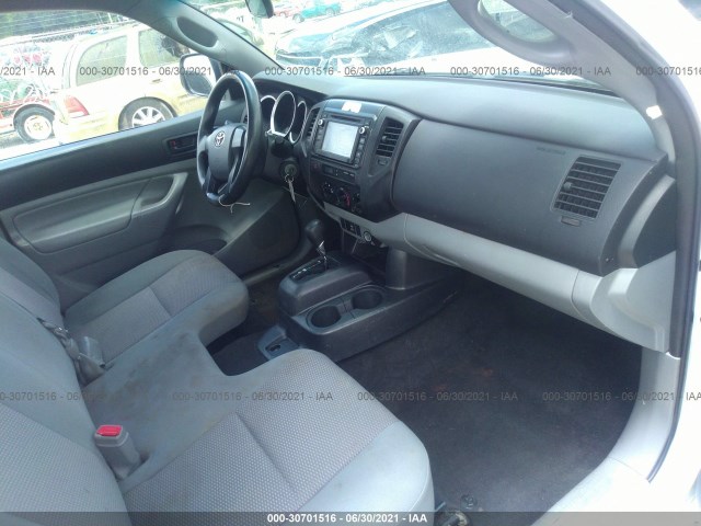 Photo 4 VIN: 5TFNX4CN1EX041266 - TOYOTA TACOMA 