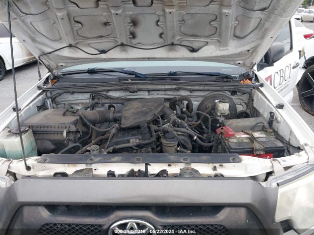 Photo 9 VIN: 5TFNX4CN2DX029464 - TOYOTA TACOMA 