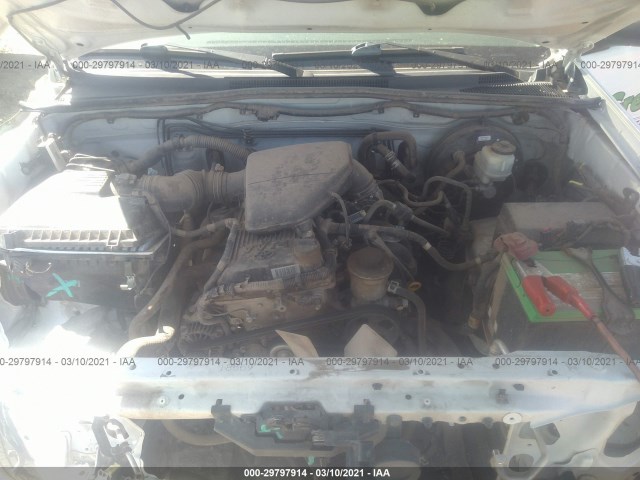 Photo 9 VIN: 5TFNX4CN3EX042676 - TOYOTA TACOMA 