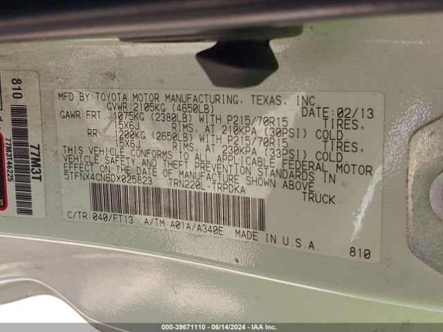 Photo 8 VIN: 5TFNX4CN6DX025823 - TOYOTA TACOMA 