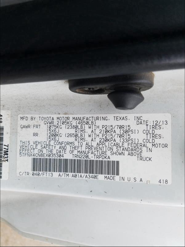 Photo 9 VIN: 5TFNX4CN8EX035304 - TOYOTA TACOMA 